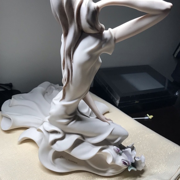 Giuseppe Armani Ecstasy woman model 1818F Italian sculpture. - Picture 8 of 14